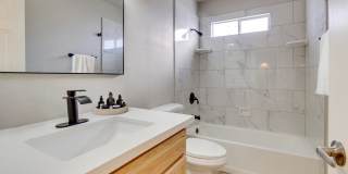 The Monica Apartments Gallery 16