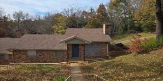 1011 S Perry Avenue Gallery 1