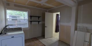 425 SE McKiknley Avenue, #1 & #2 - 1 Gallery 48
