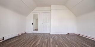 26-28 Treacy Ave 3rd Floor Gallery 4