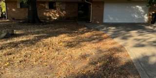 Cute 3 Bedroom 2.5 Bath home Gallery 4
