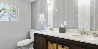 4884 West Gill Place Gallery 12