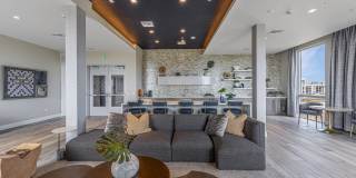 Riverhouse at 11th Apartments Riverhouse at 11th Apartments Gallery 24