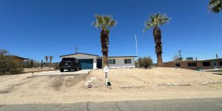 2 Bedroom, 1 Bath fully furnished ready for move in! Gallery 18