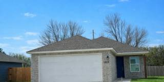 1813 E Annette Dr Gallery 1