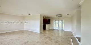 6801 SW 102nd Ave Gallery 13