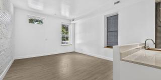 1704 S Tucker Blvd Gallery 6