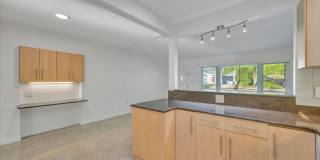 Stunning Pool Home in Sapphire Shores – West of the Trail Near the Ringling Museum Gallery 15