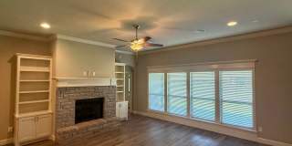 Fantastic 3 Bed 2 Bath with 3 Car Garage Gallery 5