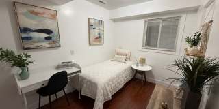 Affordable Furnished  Girl Budget Room Downtown Gallery 1