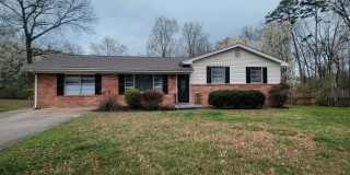 907 W Forest Blvd 907 W Forest Blvd Gallery 1