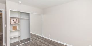 The Enclave at Town Square Gallery 61