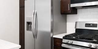 Brand New Luxury 3BR Top Floor Apartment | Washer/Dryer | Easy NYC Commute | Pet Friendly Gallery 14