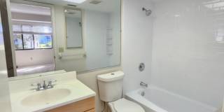 Annual Unfurnished 2nd Floor Condo at Summer Green Capri Isles with a Garage! Gallery 29