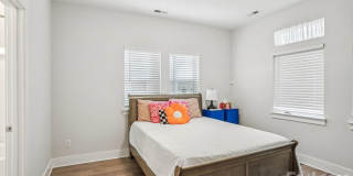 2242 Electric Lane Gallery 14