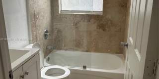 953 SW 10th St Gallery 5