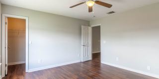 752 Holland Ridge Gallery 21