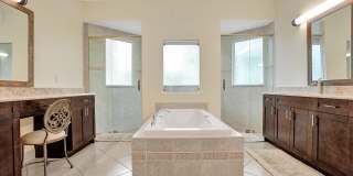 15910 Lindbergh Lane Gallery 29