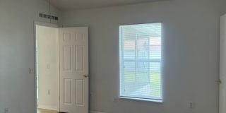 Single Family Home in Poinciana Gallery 17