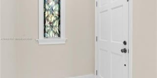 2413 N Greenway Dr Gallery 10