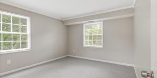 5801-C REXFORD Drive Gallery 13