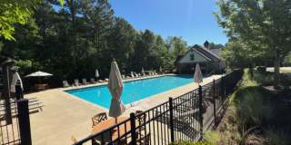 Application Pending--3 bedroom townhome just minutes from Duke!! Located in the popular Thompson Ridge Community! Gallery 22