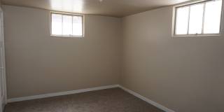 Adorable 1940's Remodeled 4 Bed 2 Bath Home Gallery 15