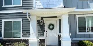 Beautifully Maintained Townhouse in a Prime Location Gallery 1