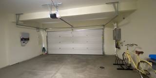 ALMOST NEW, SUPER CLEAN 2 BED, 2.5 BATHS, WOOD FLOORS, STAINLESS STEEL APPLIANCES, CLUBHOUSE WITH POOL Gallery 48