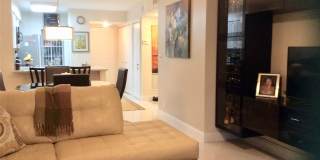2220 N Cypress Bend Drive Gallery 2