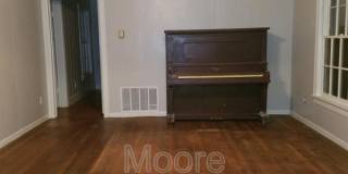 221 Leonard Dr Gallery 2