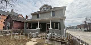 409 West Washington Street Gallery 1