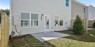405 Lanier Circle Gallery 35
