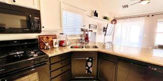 STYLISH SERENITY - 3 bed/2 bath Furnished Home with RV/Boat Parking Gallery 3