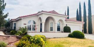 Captivating 4 bedroom, 2 bath home in Santa Teresa, NM! Gallery 1