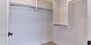 Avenue V - Senior Housing Gallery 14