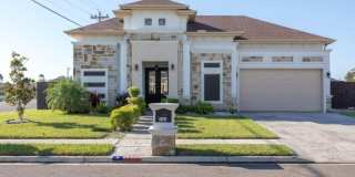 1901 W 25th 1/2 Street Gallery 1