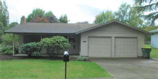 17640 SW Wright Street ~ Coming Soon! Available for Showings starting July 27, 2026 - NEW Carpet & Paint 17640 SW Wright Street ~ Coming Soon! Available for Showings starting July 27, 2026 - NEW Carpet & Paint Gallery 1