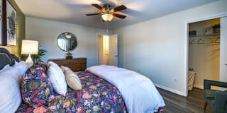 Halstead Beverly Townhomes Gallery 15