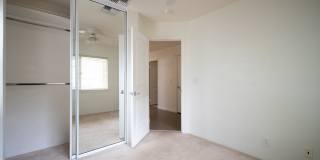 LARGE and SPACIOUS 3bd/3ba/2pkg (SEA COUNTRY) $3900 Gallery 14