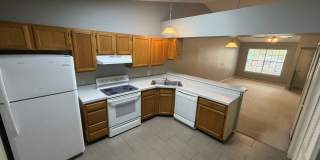 Convenient 2/2 Orlando Condo – Water & Garbage Included! Convenient 2/2 Orlando Condo – Water & Garbage Included! Gallery 6