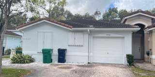 4760 SW 166th Ct Gallery 1