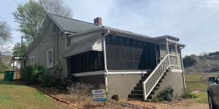 140 Hiawassee Gallery 1