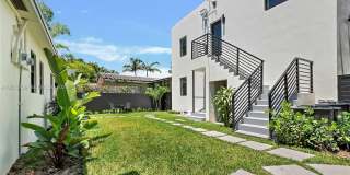1840 SW 22nd Ter Gallery 19