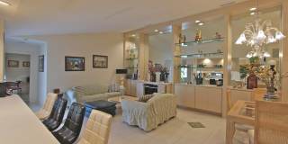 10201 Chapman Oak Court Gallery 6