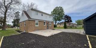 16439 Cottage Grove Avenue 16439 Cottage Grove Avenue Gallery 30