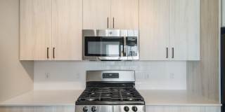 One Bedroom Luxury Apartment (Elevator Building) Gallery 1