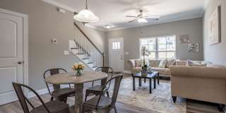 Three Bedroom Townhome in Westport! Gallery 1