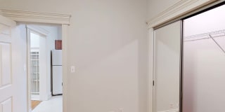 5706-10 S. Blackstone Ave Gallery 46
