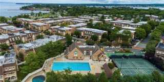 205-32 BRIAN Crescent unit: 1 Gallery 1